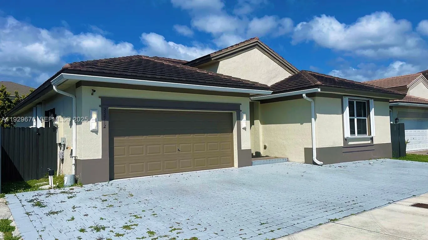 22912 SW 115th Ct, Miami FL 33170