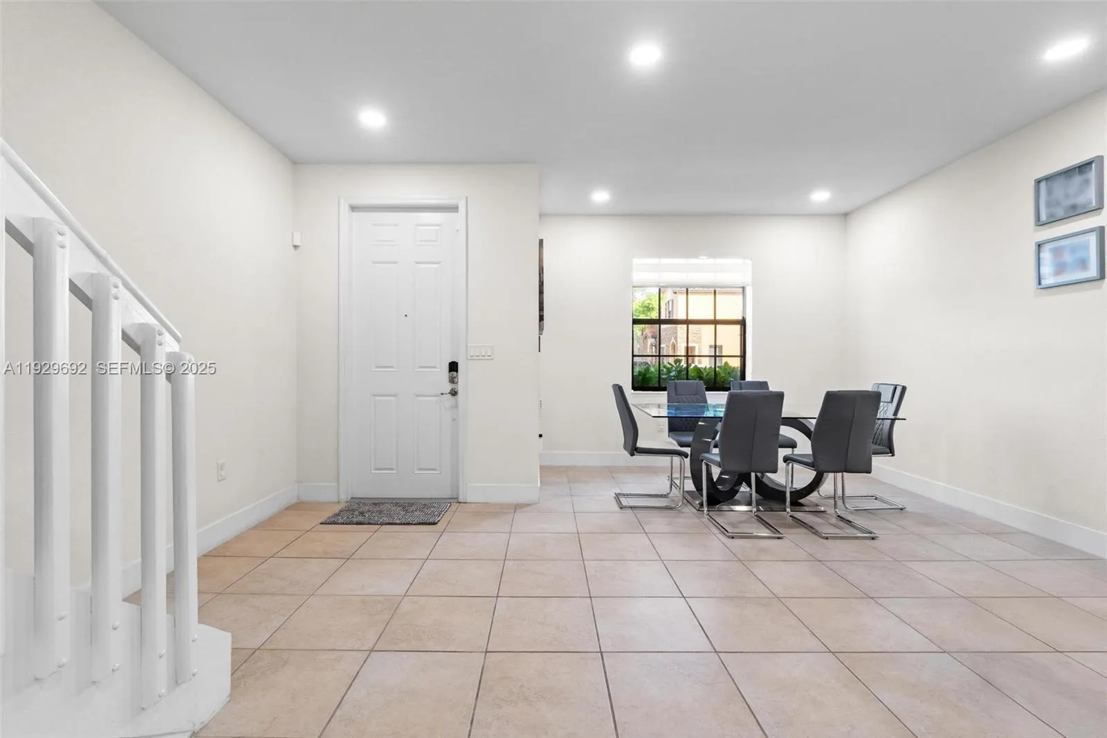 3272 W 92nd Pl, Hialeah FL 33018