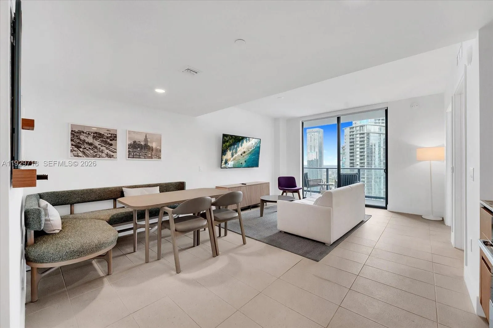 159 NE 6th St # 3811, Miami FL 33132