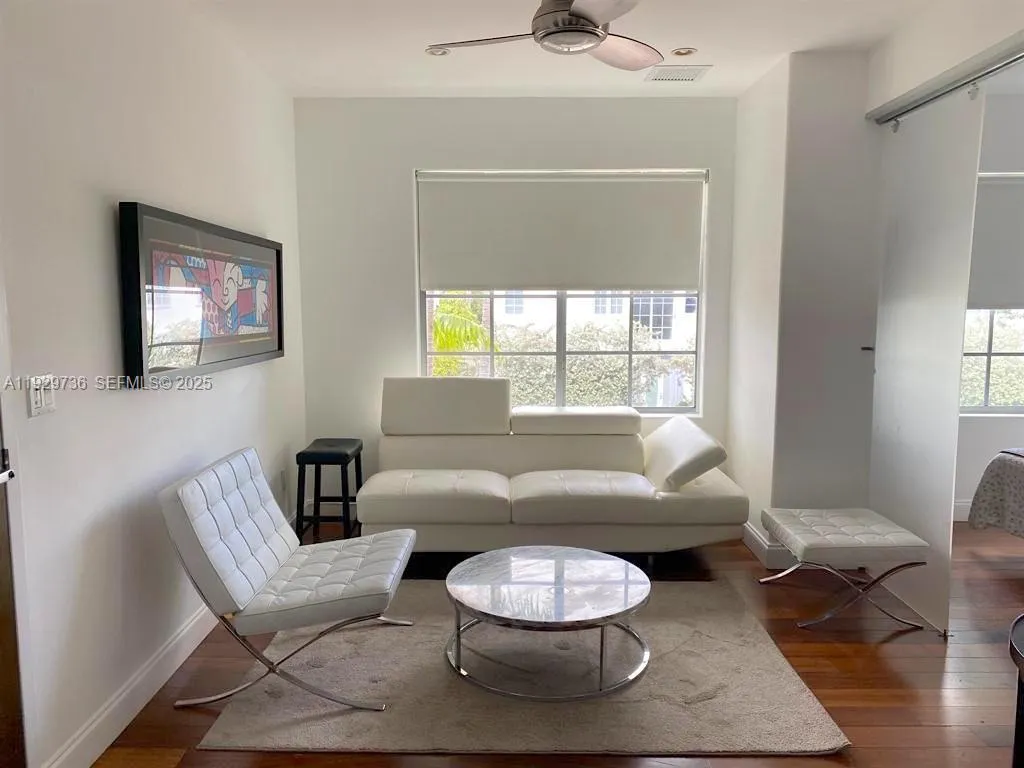 1 bedroom 1 bath for sale at 526 15th St # 9, Miami Beach FL 33139