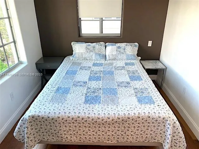 526 15th St # 9, Miami Beach FL 33139