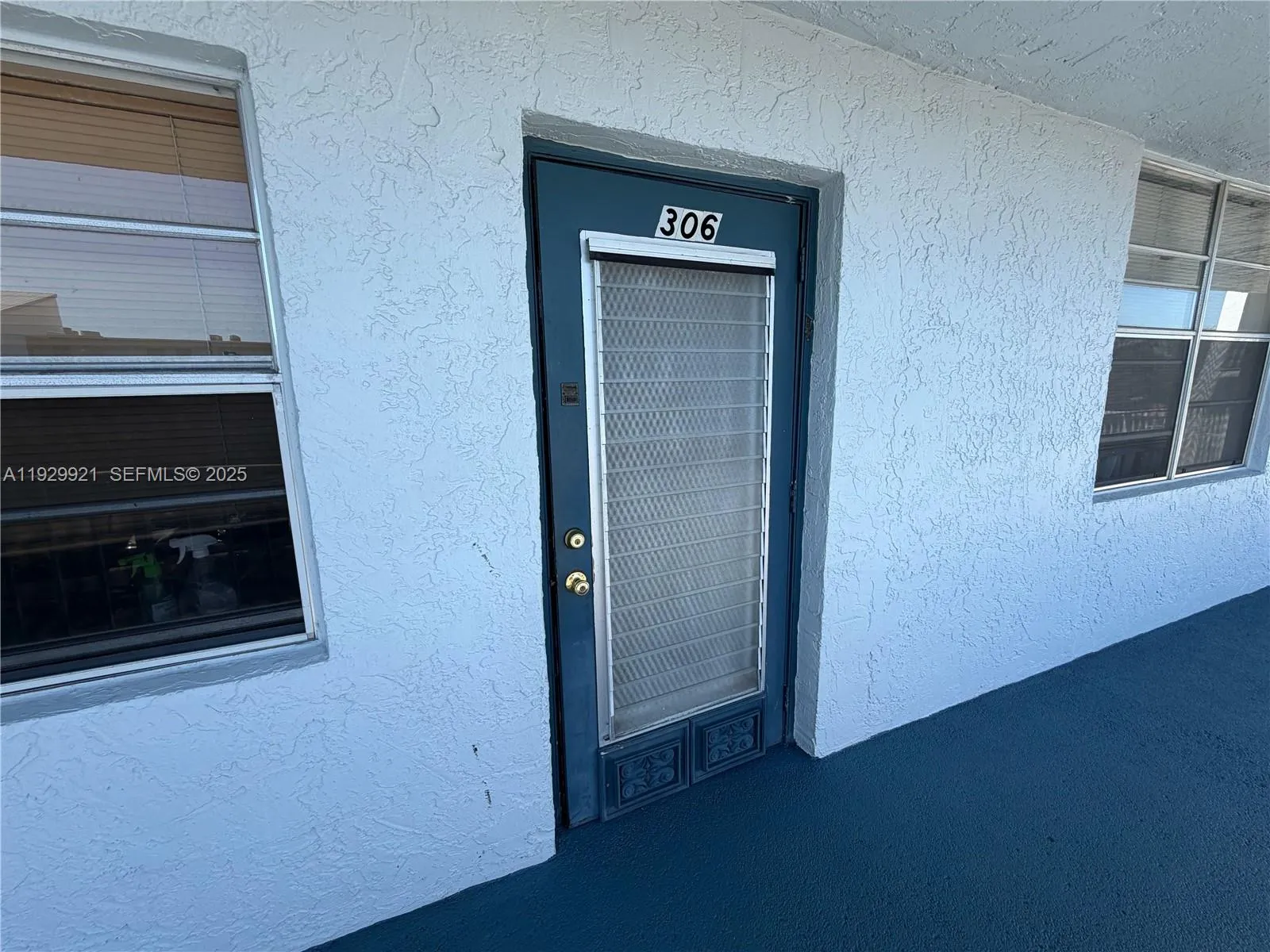 7664 NW 18th St # 306, Margate FL 33063