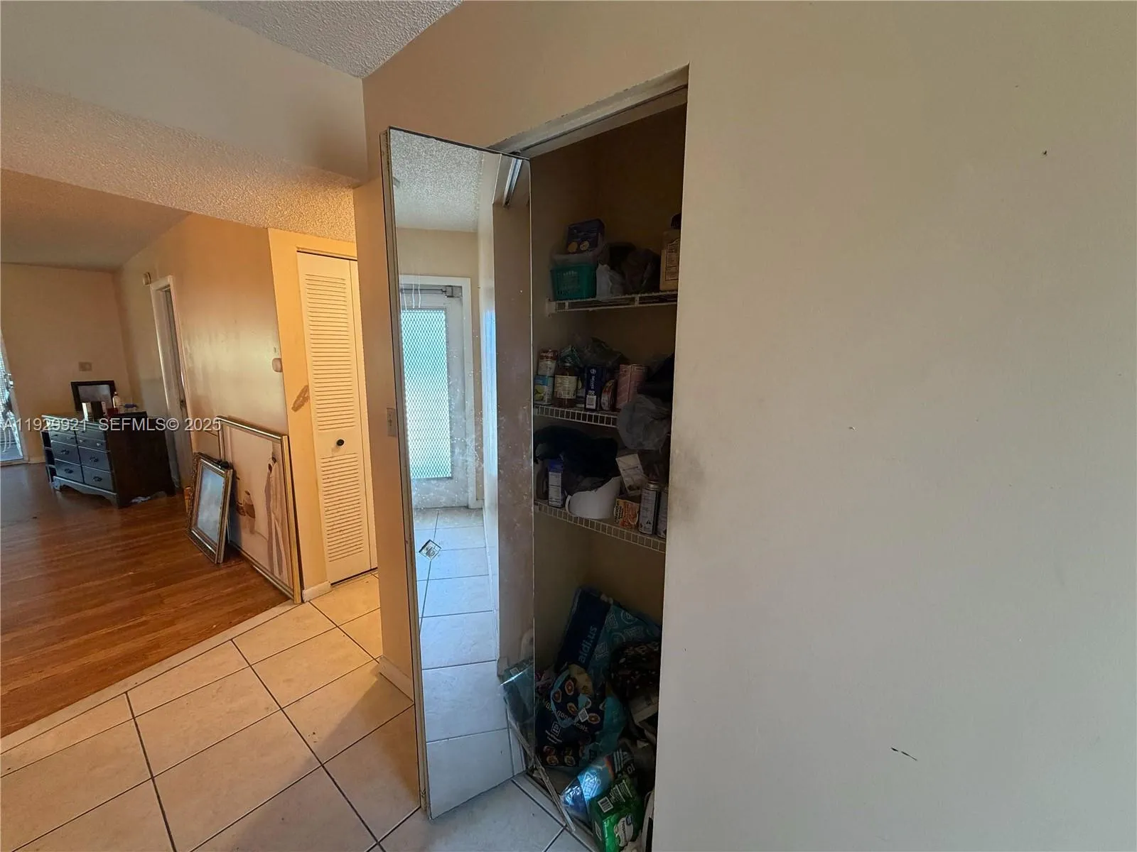 7664 NW 18th St # 306, Margate FL 33063