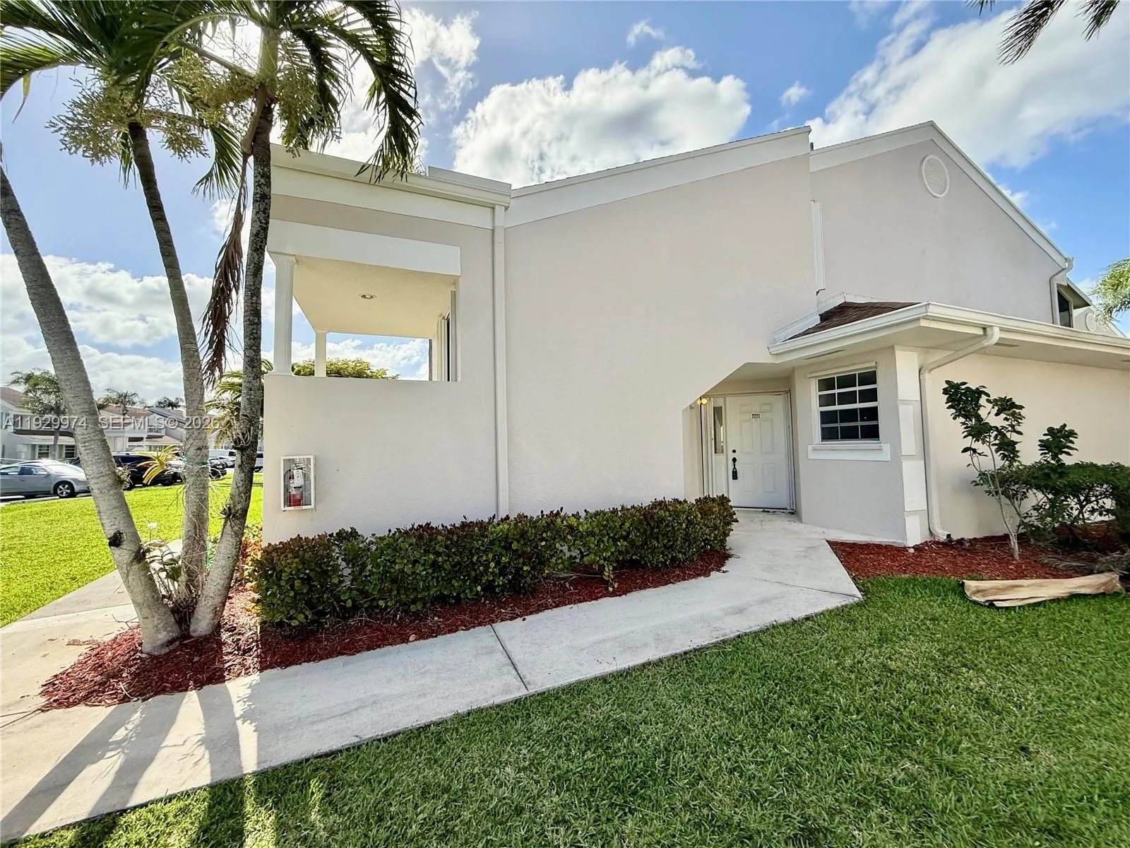 2221 SE 27th Dr # B, Homestead FL 33035