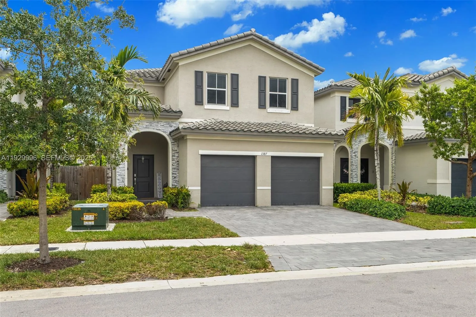 5 bedroom 3 bath for sale at 1387 SE 26th Ter, Homestead FL 33035