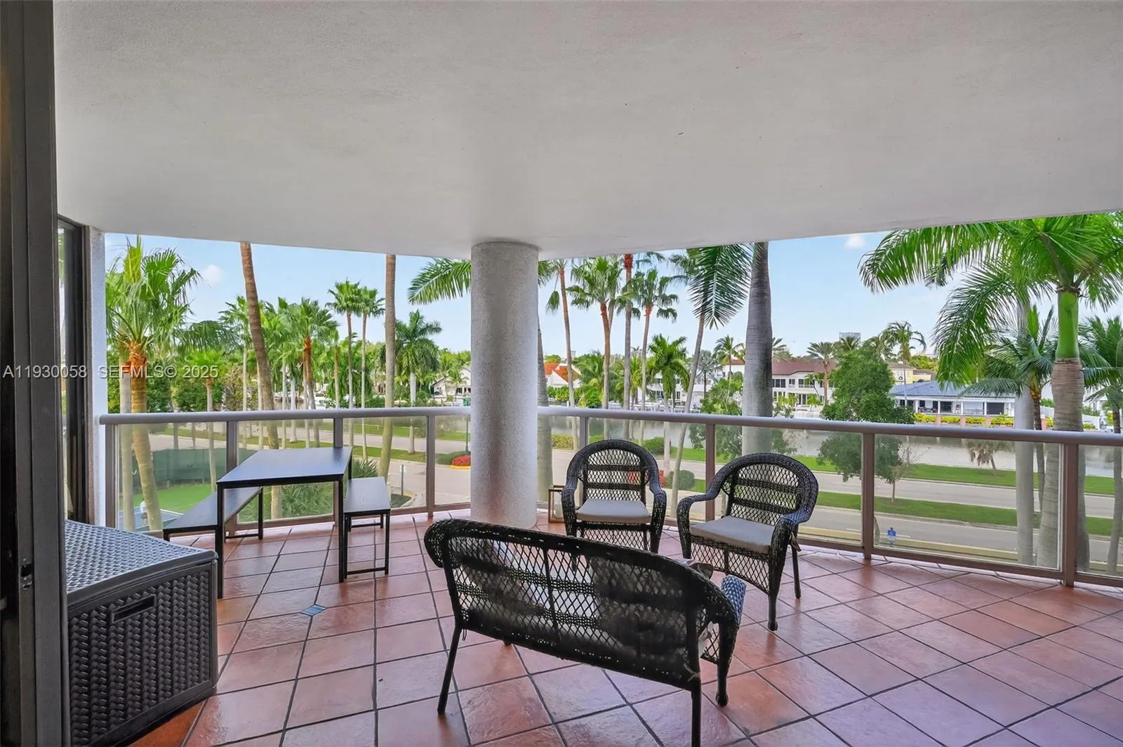 3598 Yacht Club Dr # 302, Aventura FL 33180