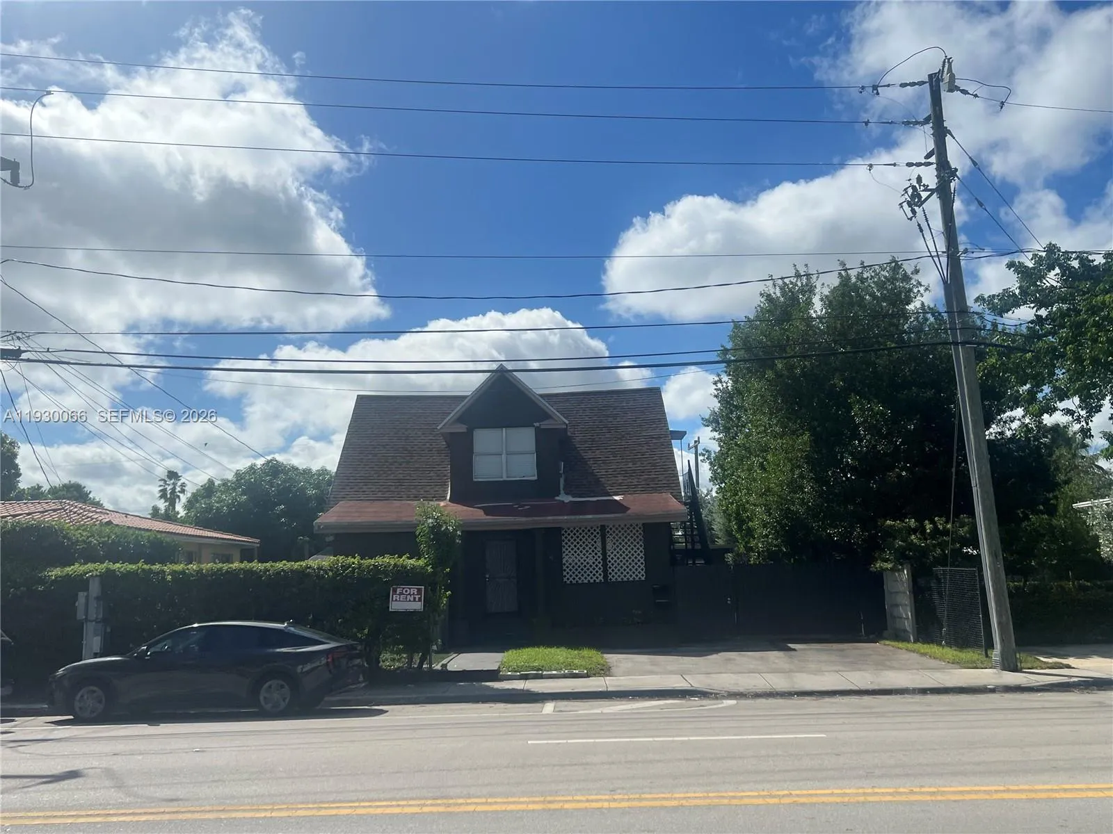 for sale at 842 SW 12th Ave, Miami FL 33130