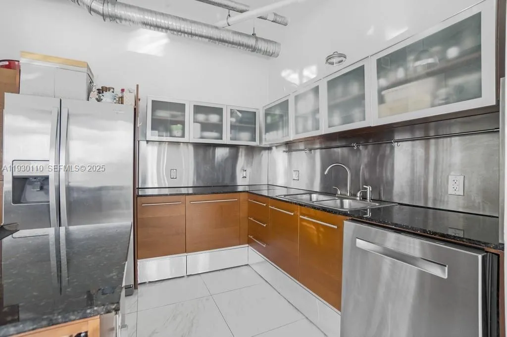 10 SW South River Dr # 608, Miami FL 33130