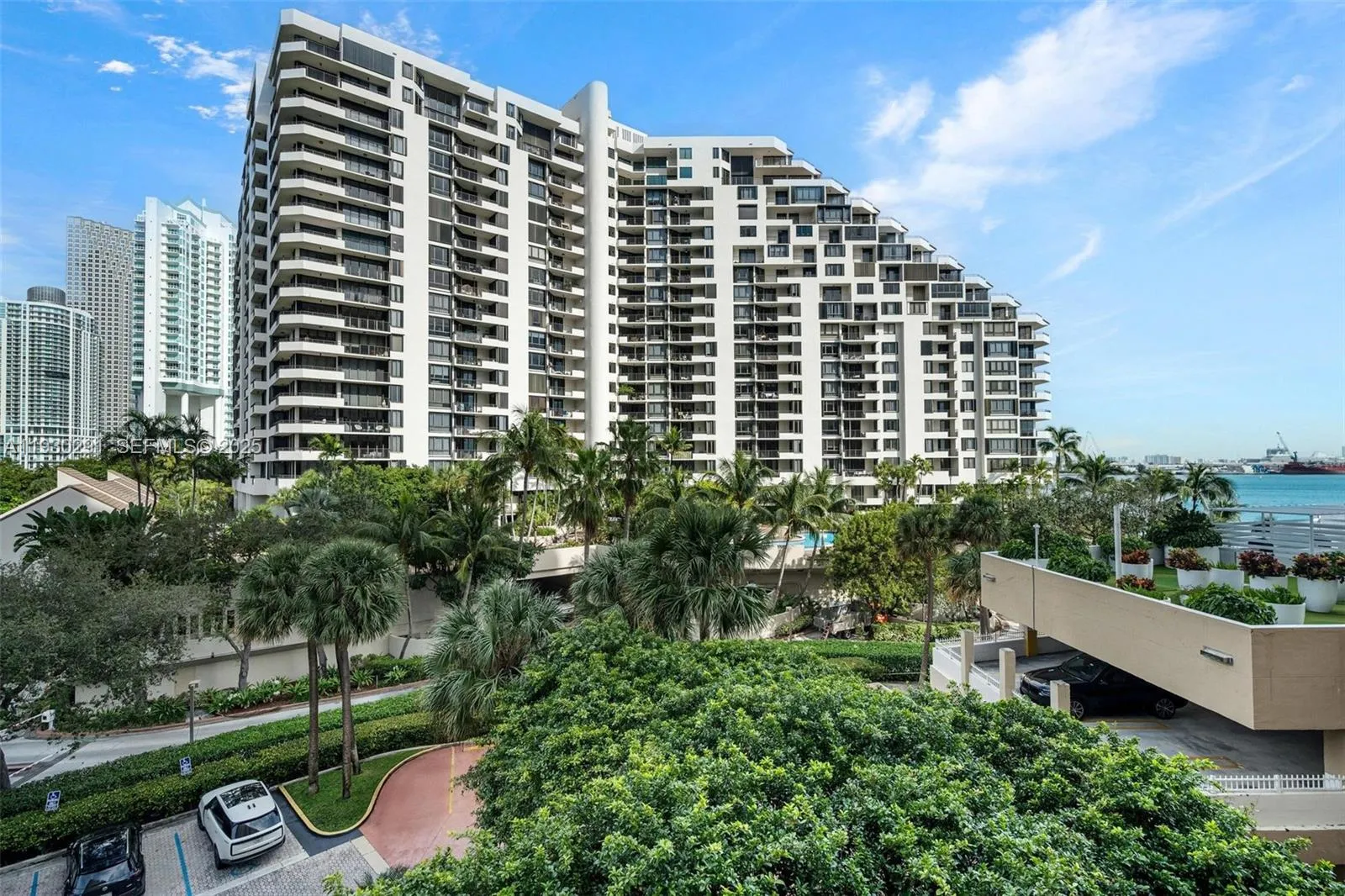 2 bedroom 2 bath for sale at 770 Claughton Island Dr # 503, Miami FL 33131