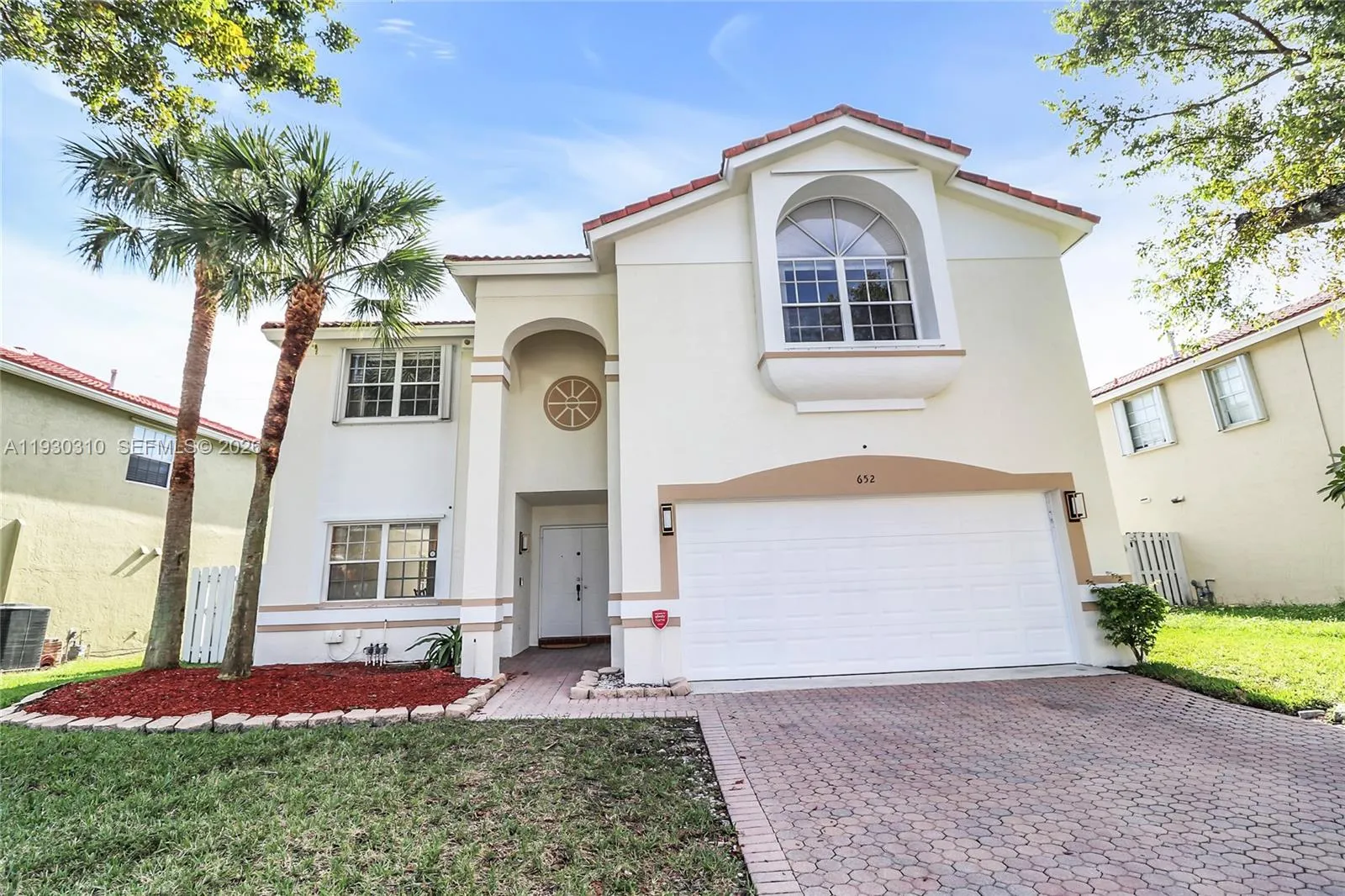 4 bedroom 2 bath for sale at 652 NW 133rd Dr, Plantation FL 33325