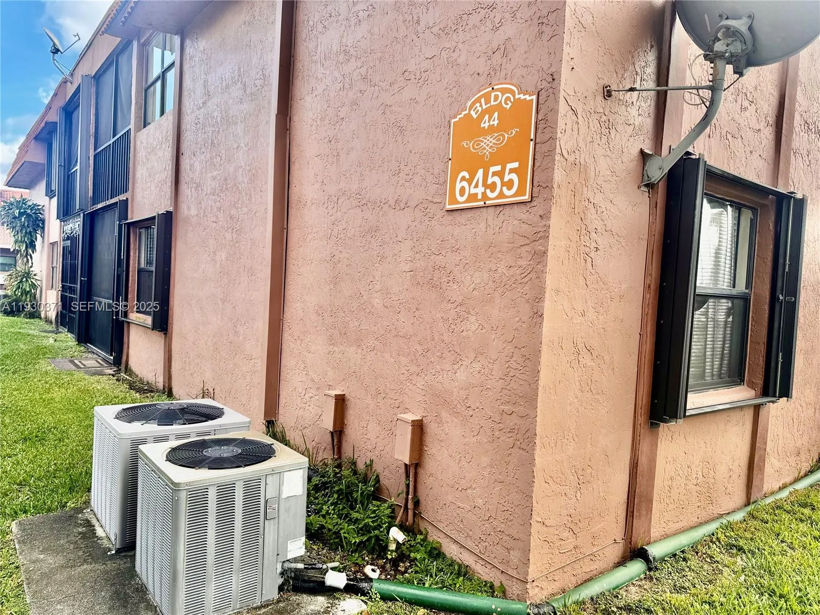 6455 W 27th Ave # 13, Hialeah FL 33016