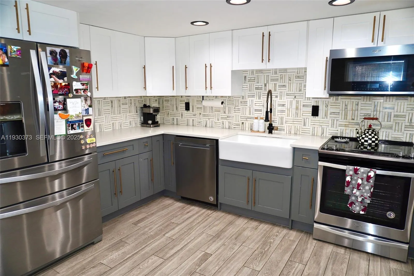 541 NW 98th Ave, Plantation FL 33324