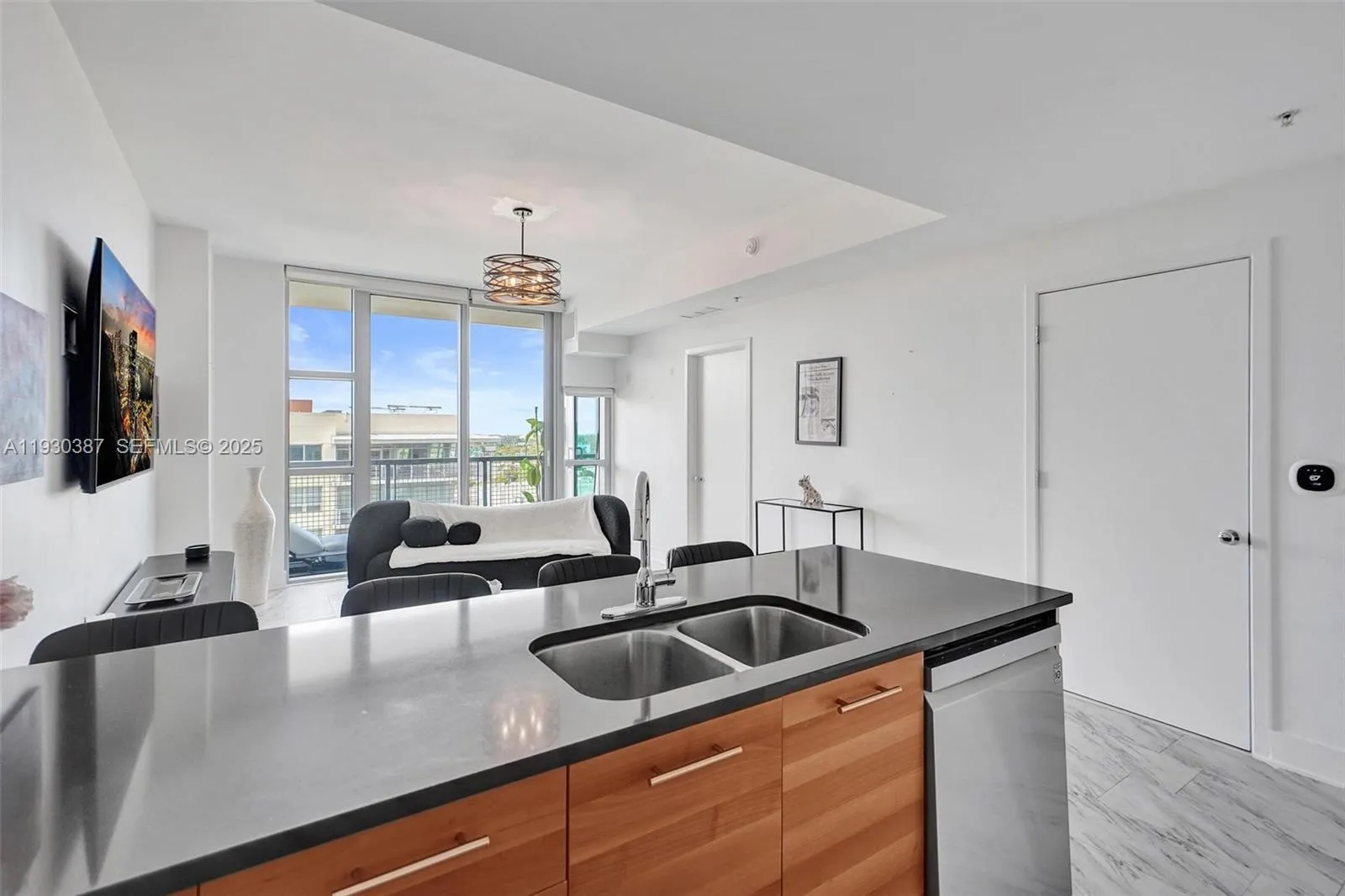 3301 NE 1st Ave # H1105, Miami FL 33137