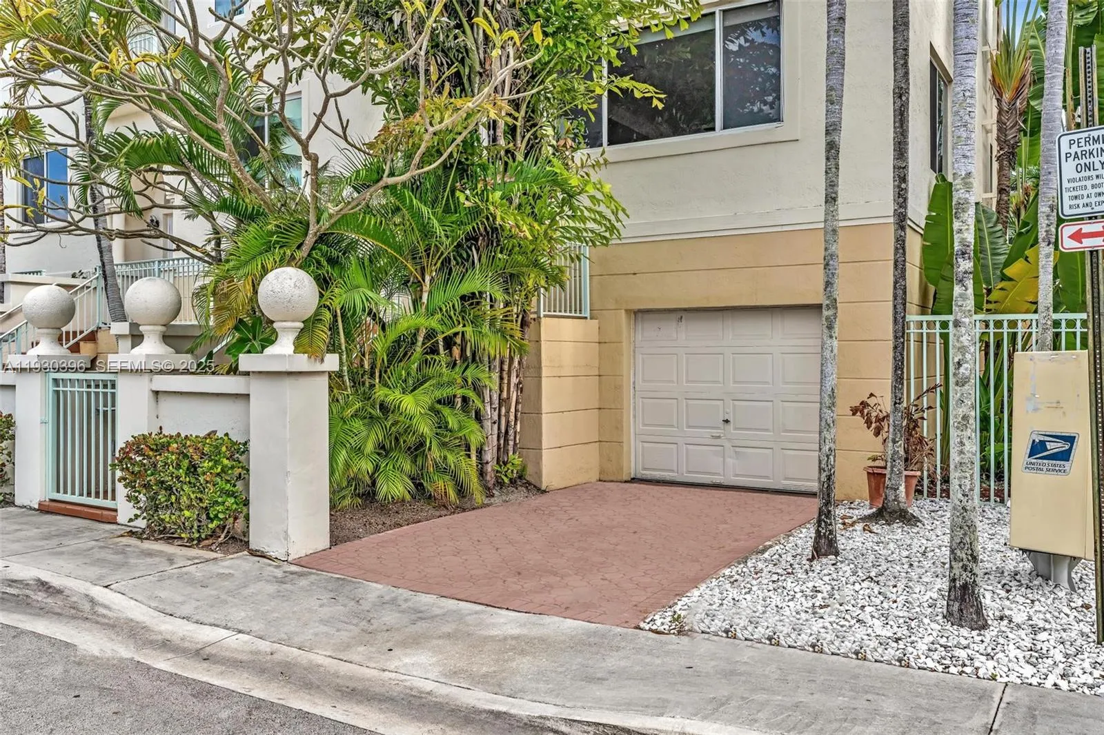 10065 Bay Harbor Ter, Bay Harbor Islands FL 33154