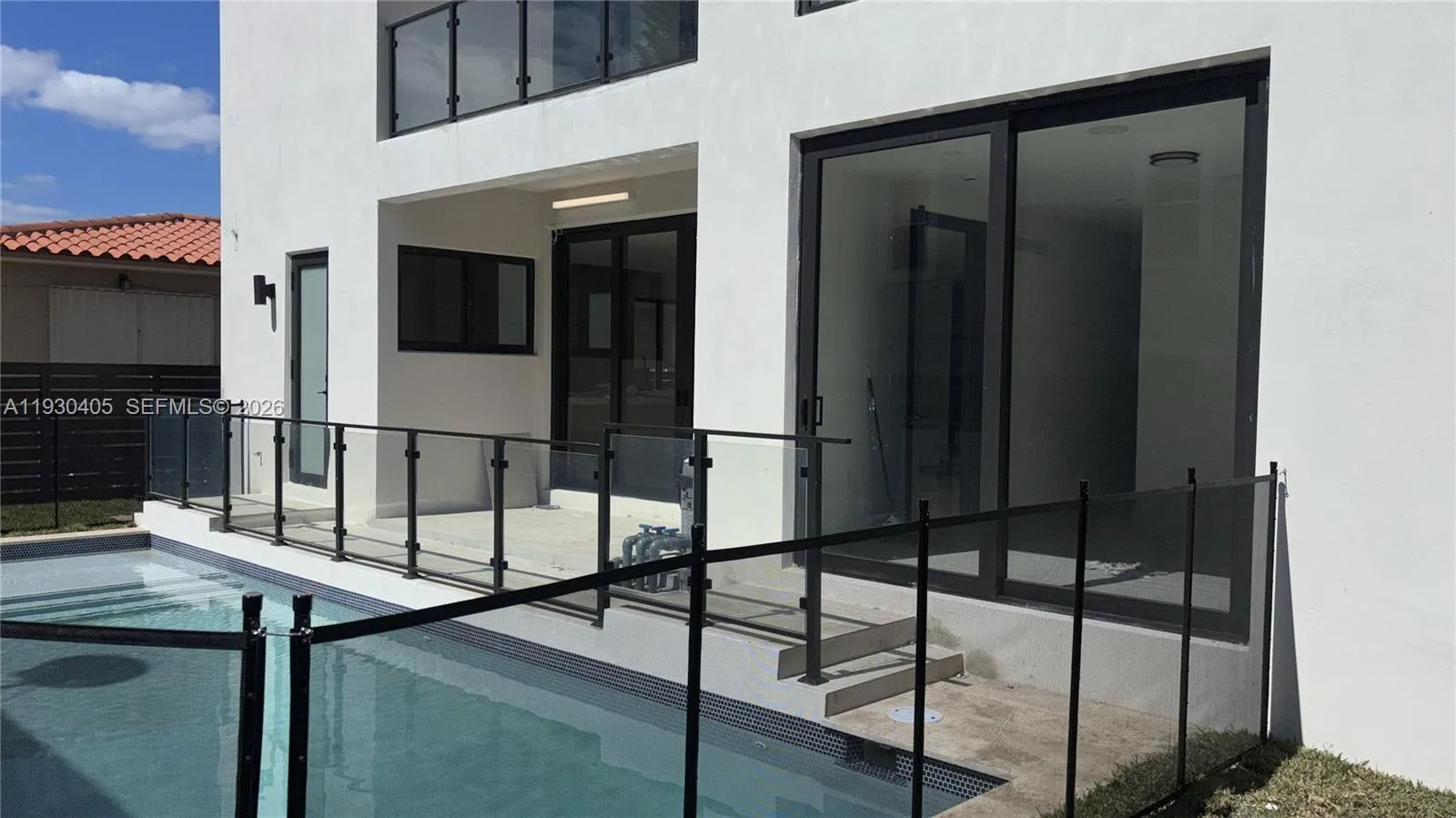 2484 SW 18th St, Miami FL 33145