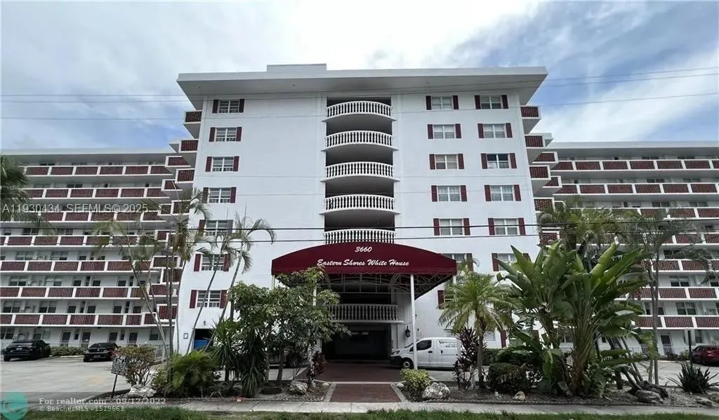 1 bedroom 1 bath for sale at 3660 NE 166th St # 506, North Miami Beach FL 33160