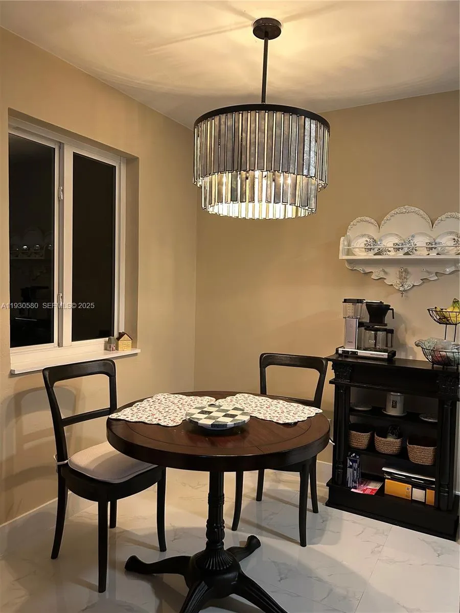 10750 SW 43rd Ln, Miami FL 33165