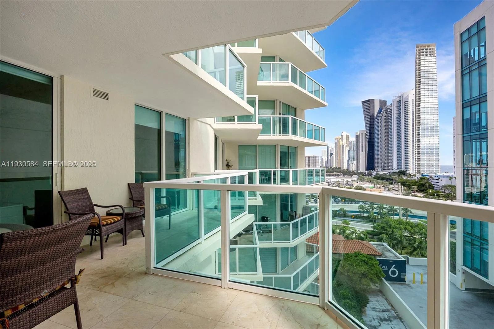 3 bedroom 2 bath for sale at 150 Sunny Isles Blvd # 1006, Sunny Isles Beach FL 33160