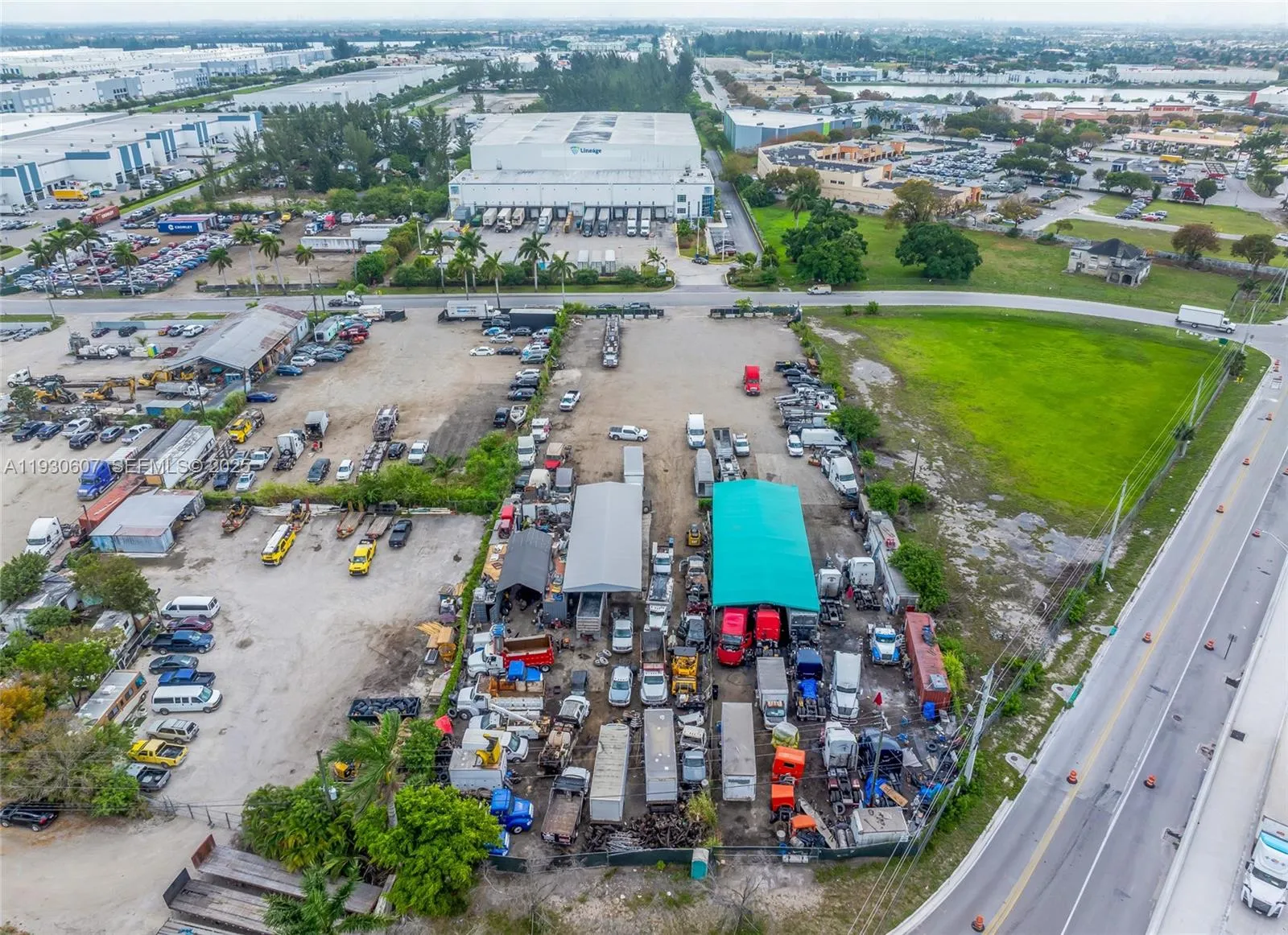 for sale at 13800 NW 112th Ave, Hialeah Gardens FL 33018