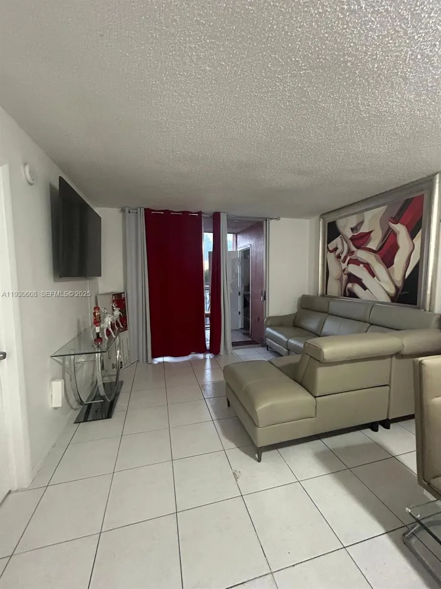 19771 SW 114th Ave # 329, Miami FL 33157