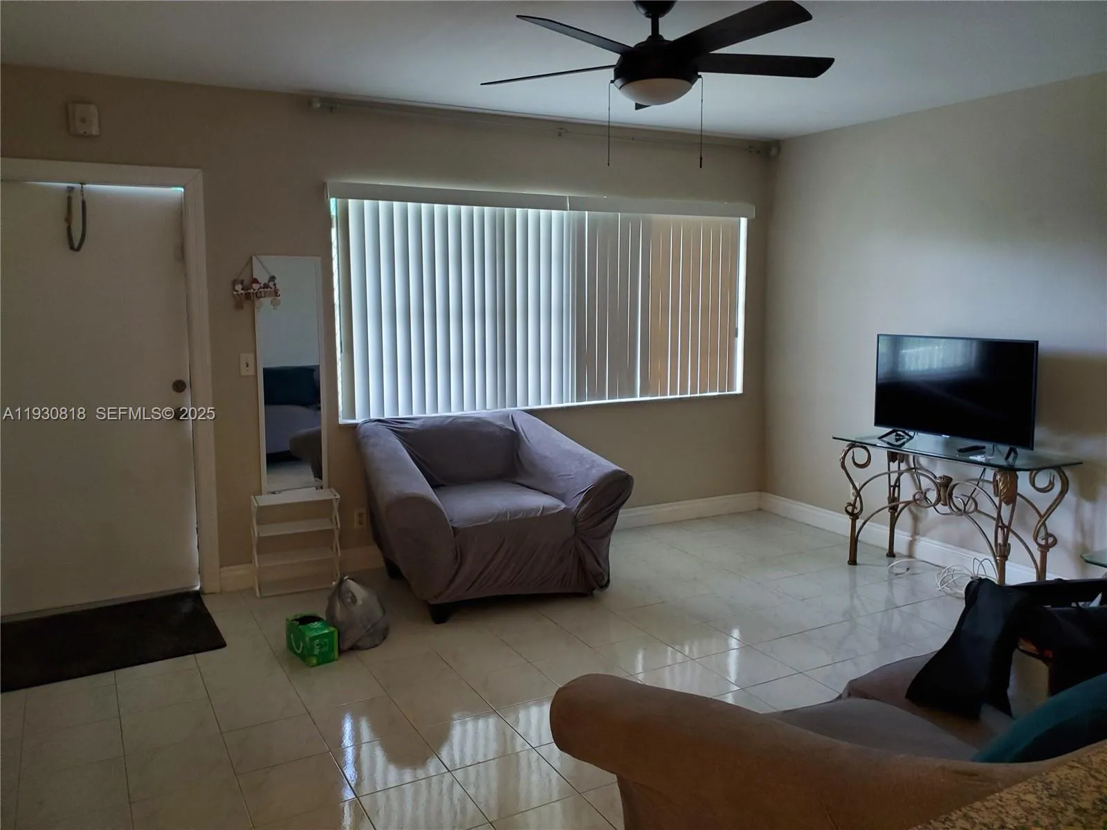 2 bedroom 2 bath for sale at 1450 Atlantic Shores Blvd # 317, Hallandale Beach FL 33009
