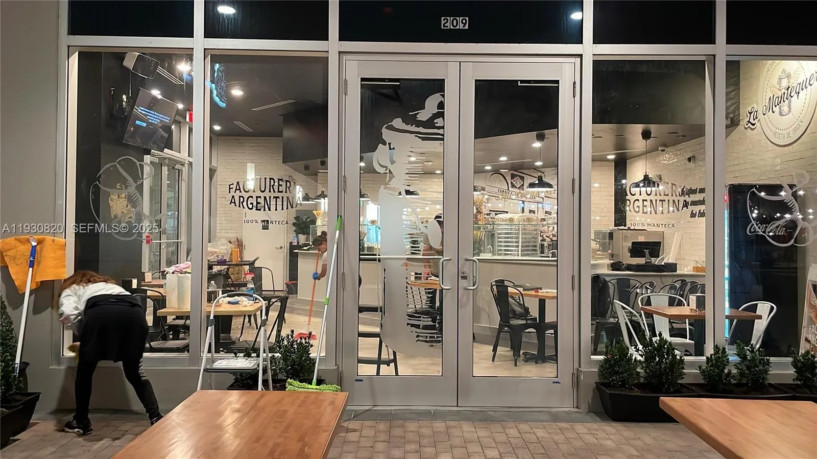 7761 NW 107th Ave, Doral FL 33178