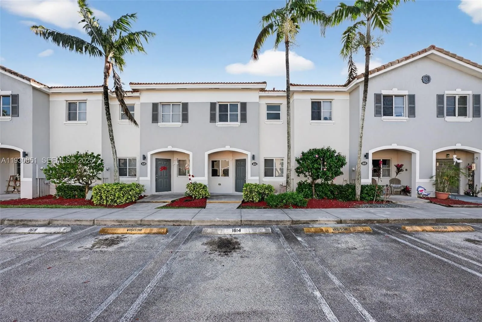 1614 SE 31st Ct, Homestead FL 33035