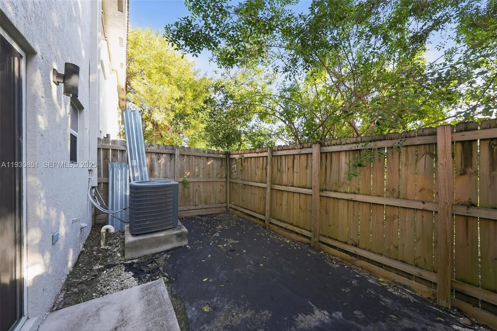 1614 SE 31st Ct, Homestead FL 33035