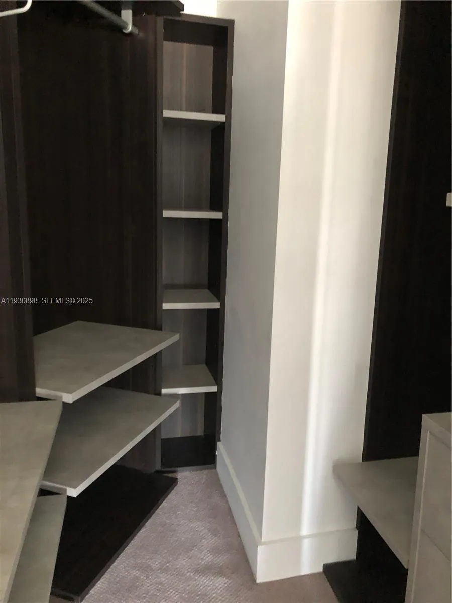 121 NE 34th St # 2601, Miami FL 33137