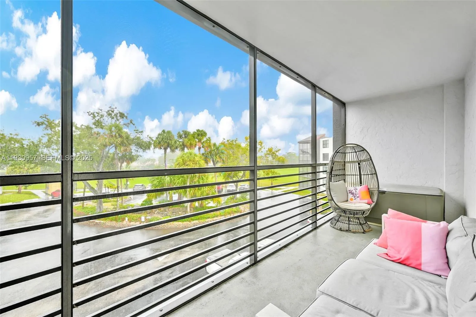 2 bedroom 2 bath for sale at 3900 N Hills Dr # 303, Hollywood FL 33021