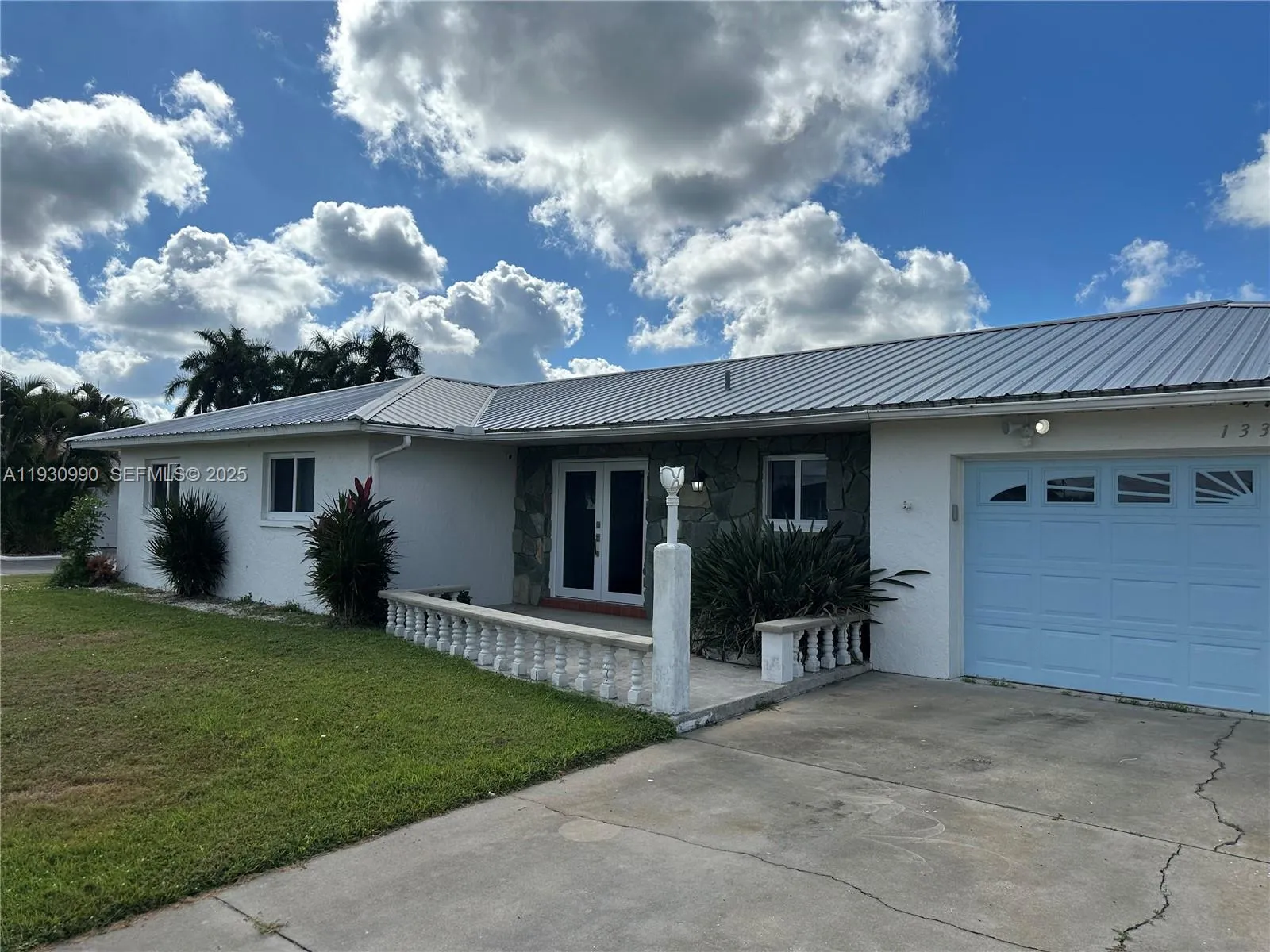 3 bedroom 2 bath for sale at 13319 MARQUETTE BLVD, Fort Myers FL 33905