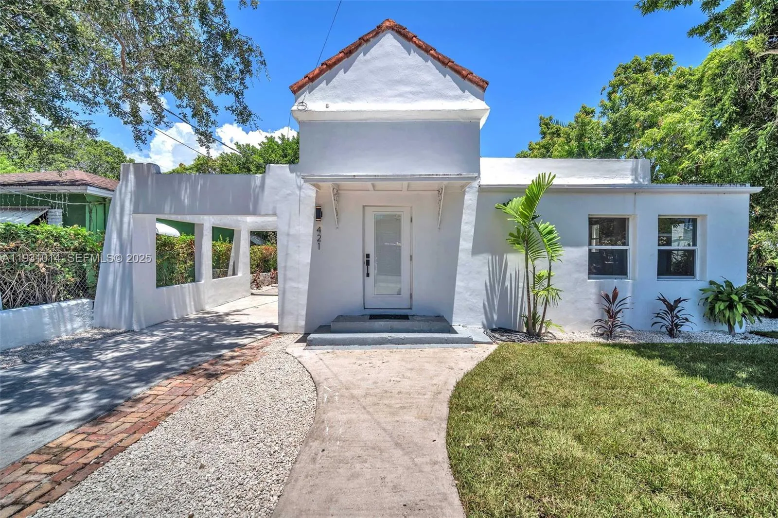 421 NW 59th St, Miami FL 33127