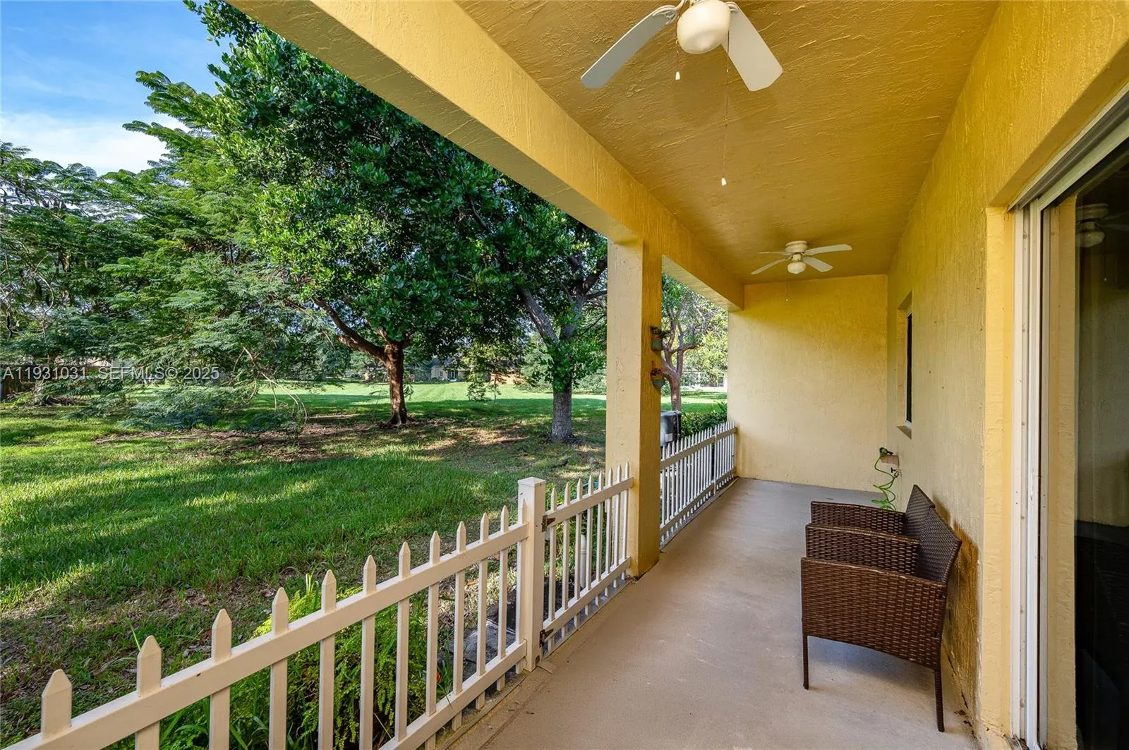 1212 NE 32nd Ter, Homestead FL 33033