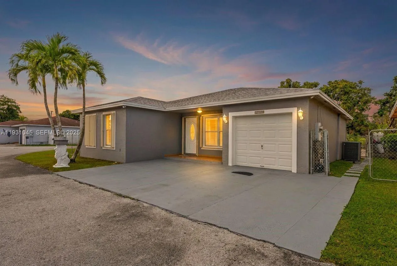 3 bedroom 2 bath for sale at 29964 SW 158th Pl, Homestead FL 33033