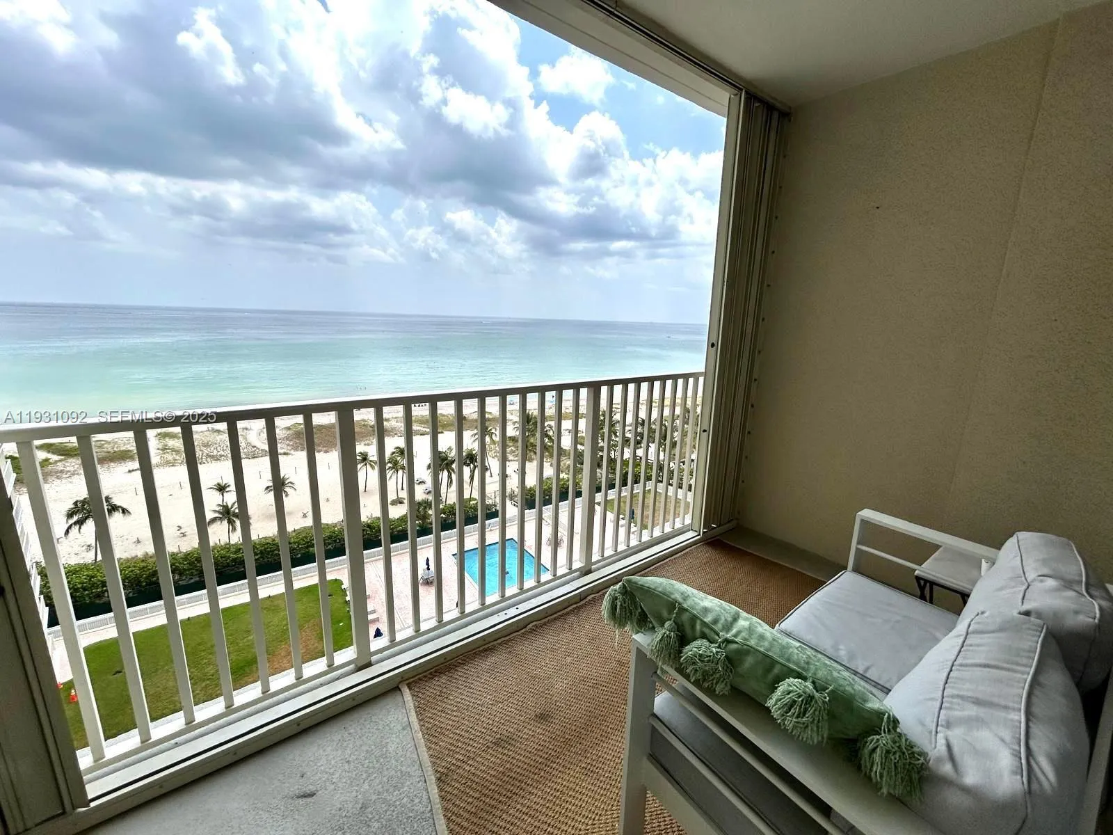 750 N Ocean Blvd # 1106, Pompano Beach FL 33062