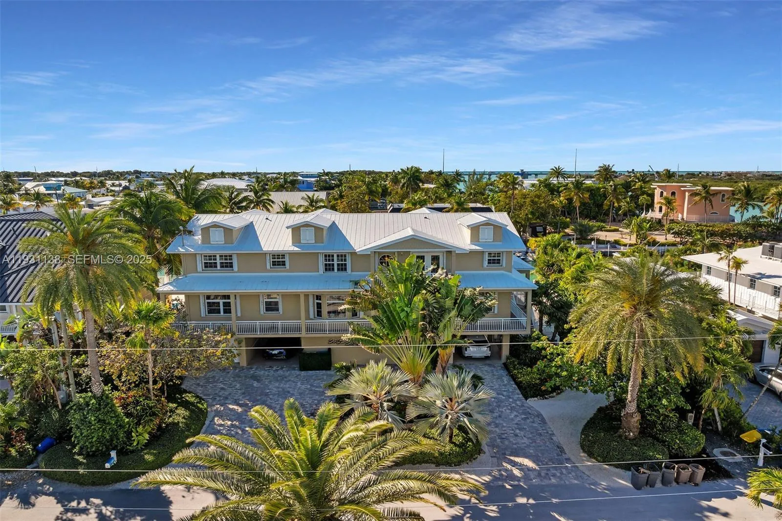 153 Stromboli Dr, Islamorada FL 33036