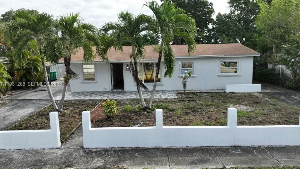 for sale at 20001 NW 43rd Pl, Miami Gardens FL 33055