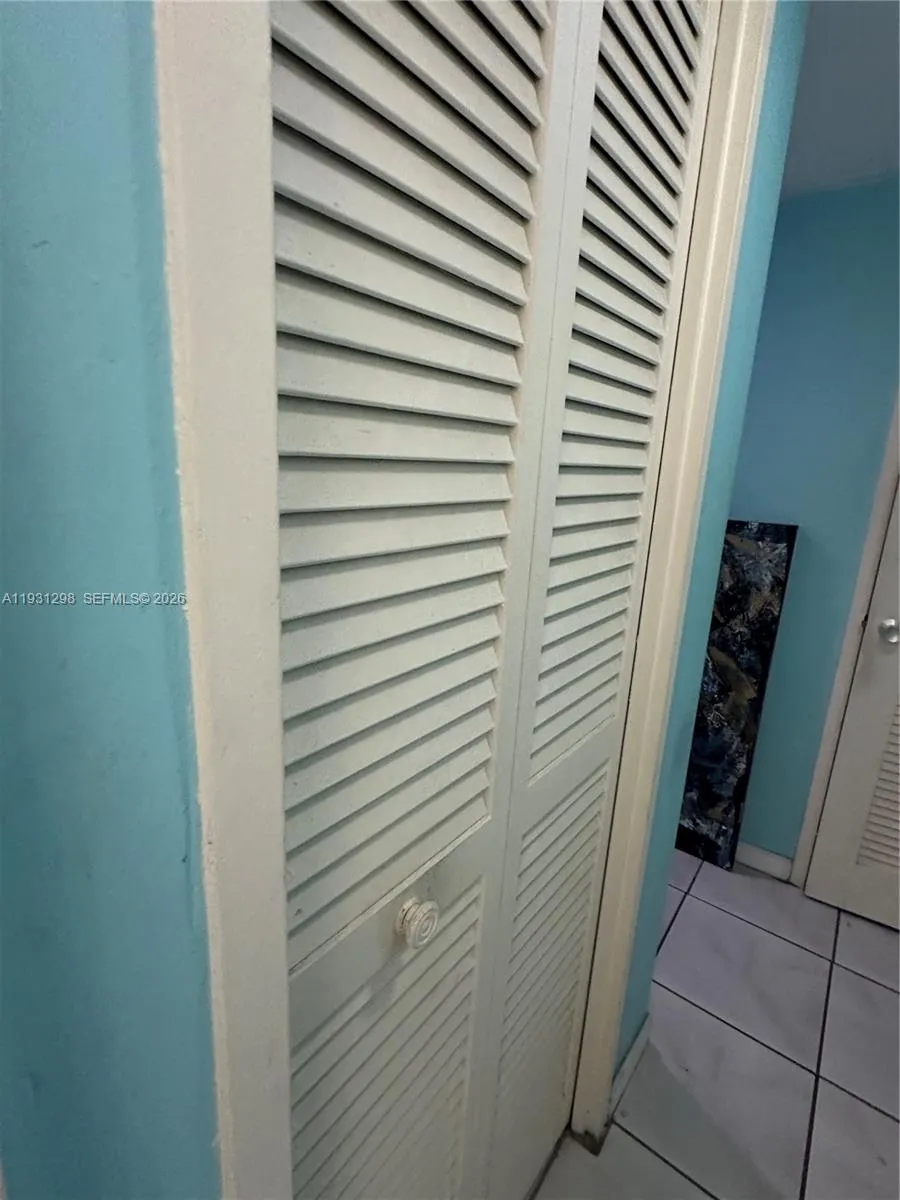 1000 West Ave # 215, Miami Beach FL 33139