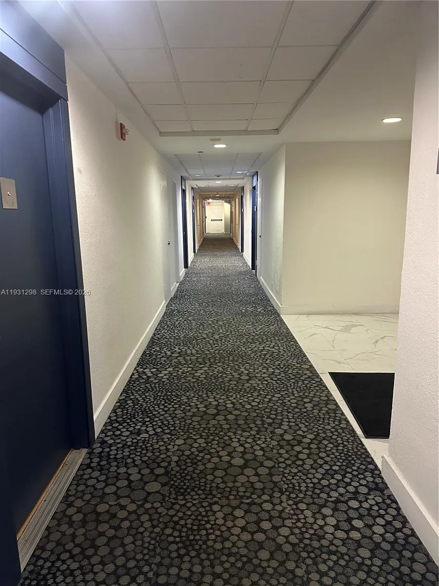 1000 West Ave # 215, Miami Beach FL 33139