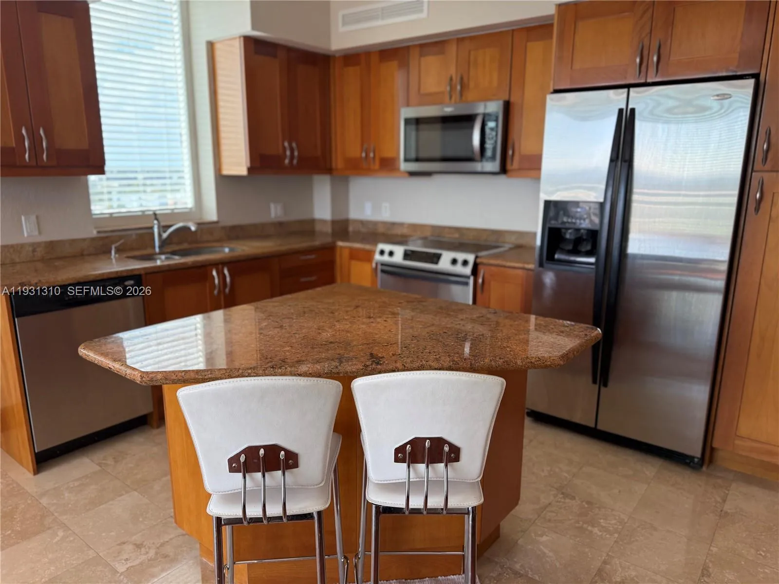2 bedroom 2 bath for sale at 1745 E Hallandale Beach Blvd # 1507W, Hallandale Beach FL 33009
