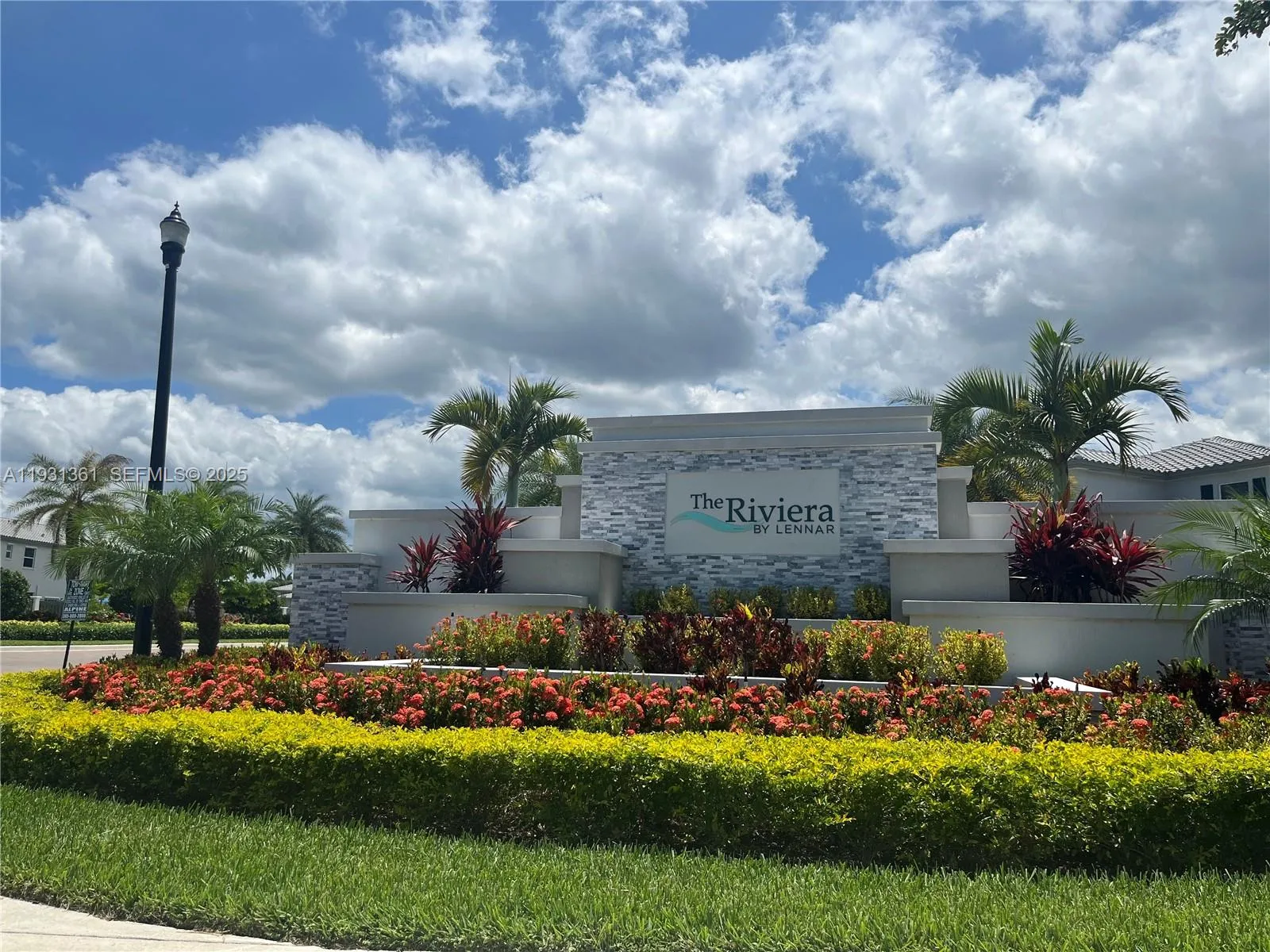 3 bedroom 2 bath for sale at 2628 SE 19th St, Homestead FL 33035