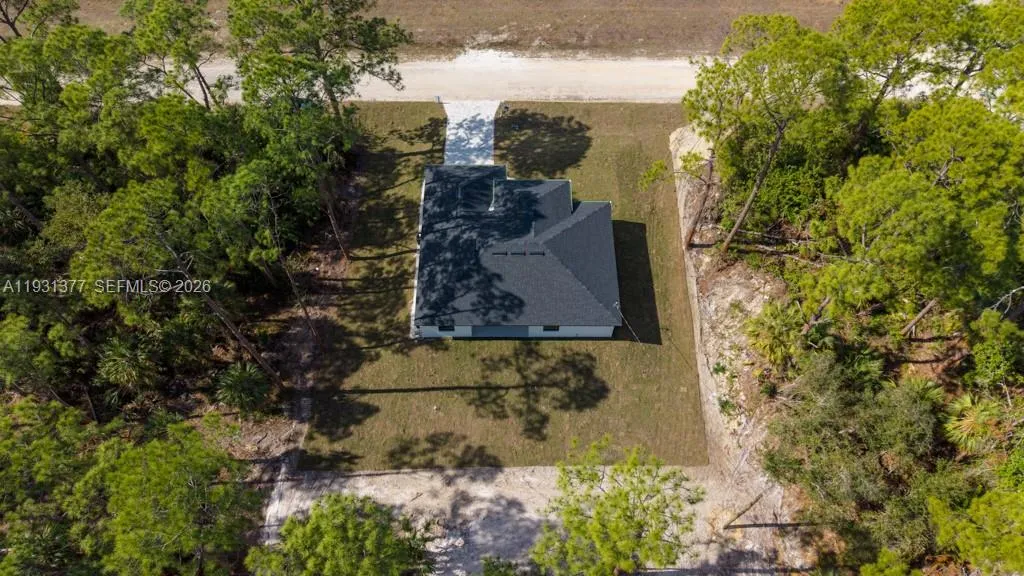 1820 Edward Ave, Lehigh Acres FL 33972