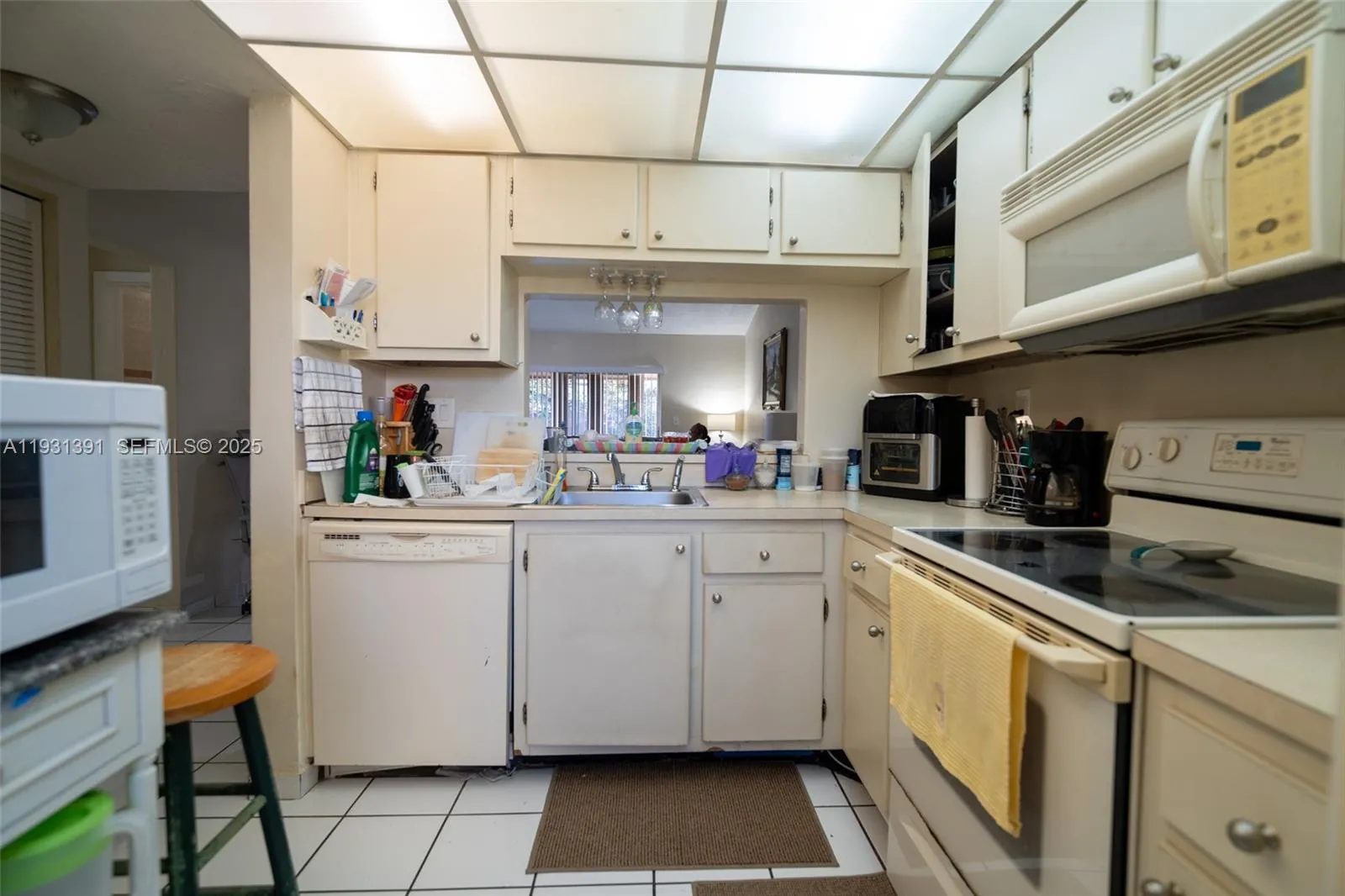 11310 SW 122nd Pl # 11310, Miami FL 33186