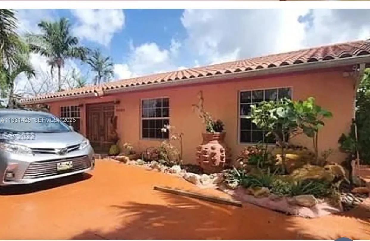4 bedroom 3 bath for sale at 10955 SW 56th St, Miami FL 33165