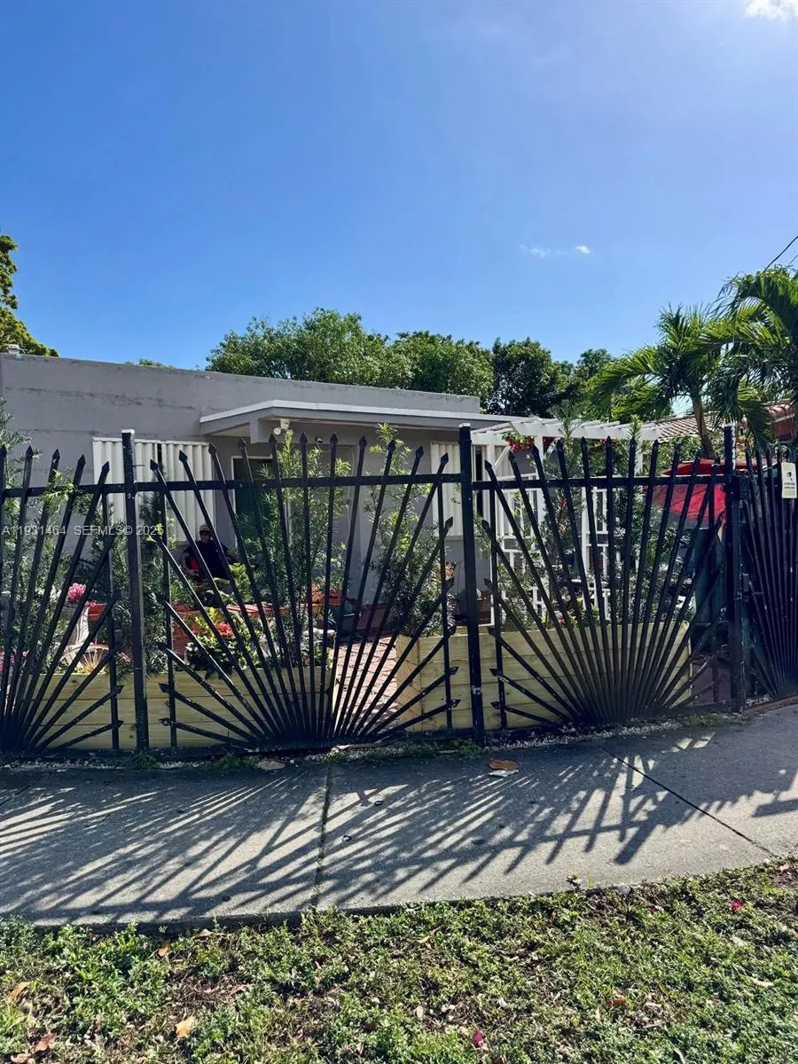 2737 NW 13th Ave, Miami FL 33142