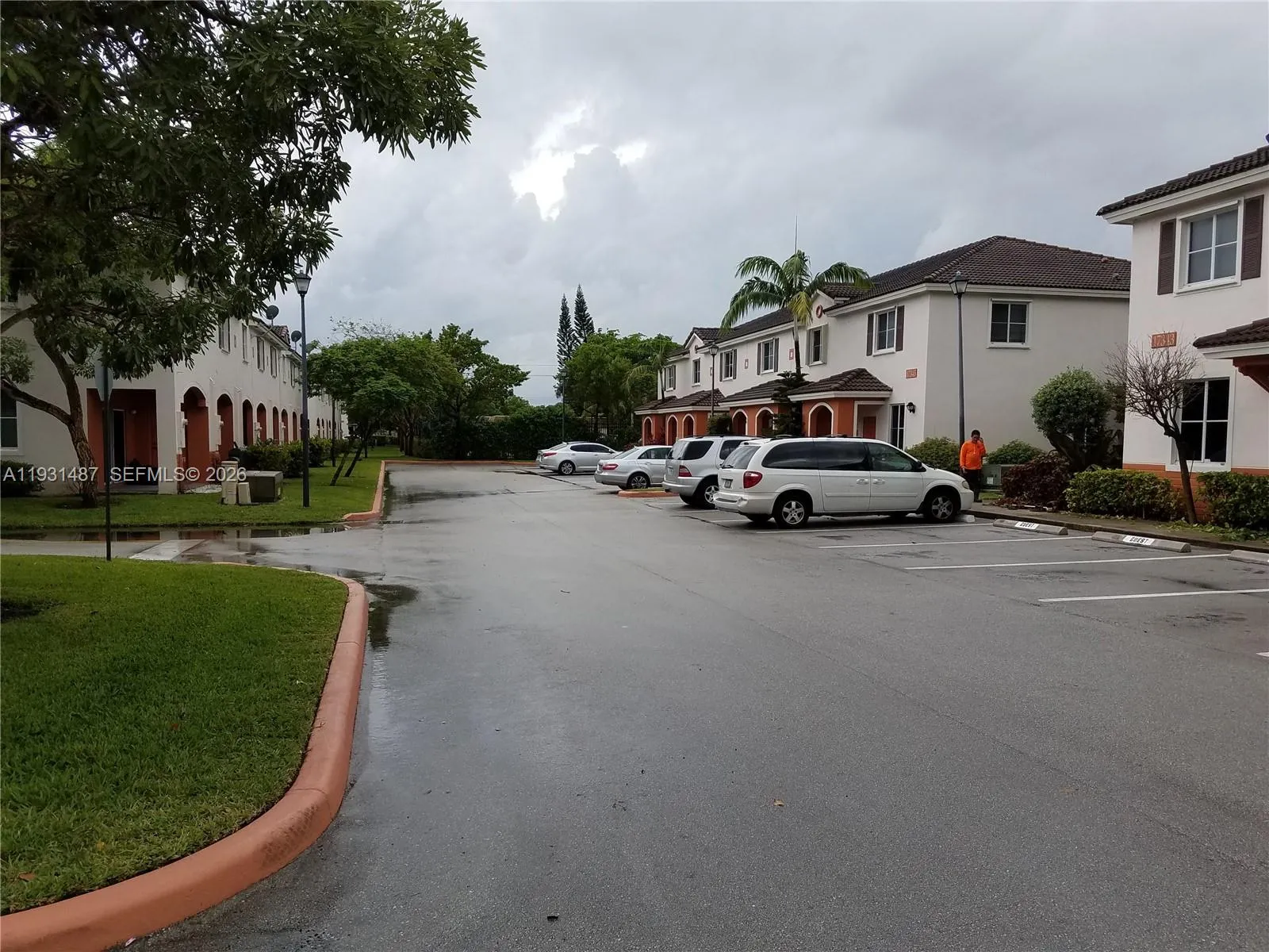 17337 NW 7th Ave # 108, Miami Gardens FL 33169