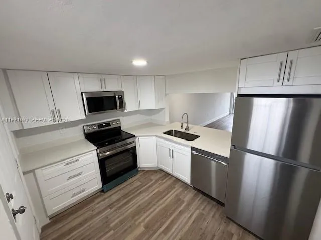 1301 NE 191st St # F407, Miami FL 33179