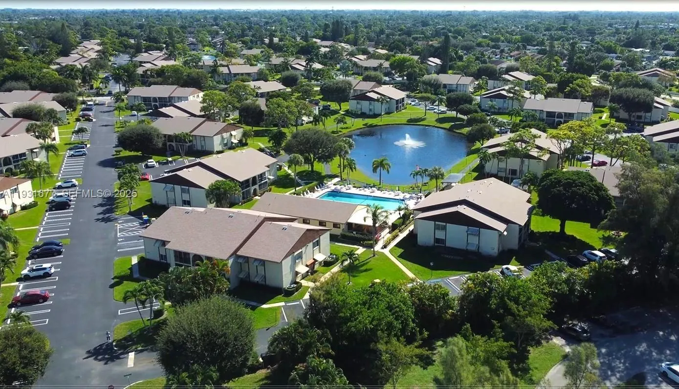 2 bedroom 1 bath for sale at 3528 La Mar Ct, Green Acres FL 33463