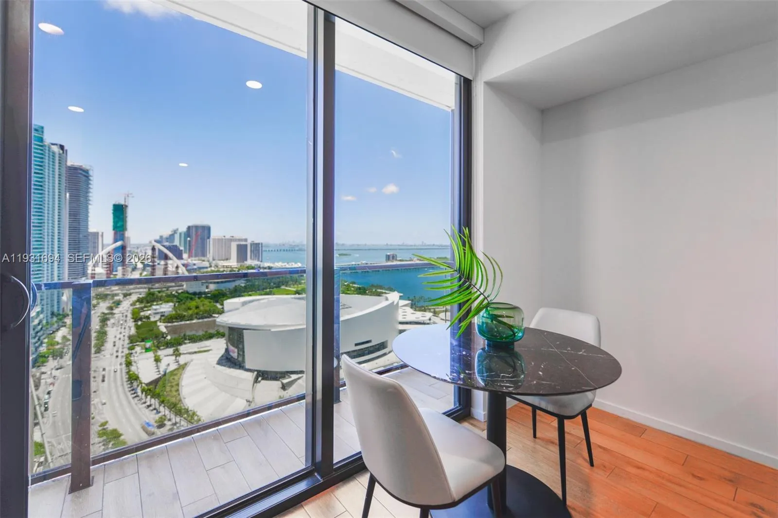 398 NE 5th St # 2407, Miami FL 33132