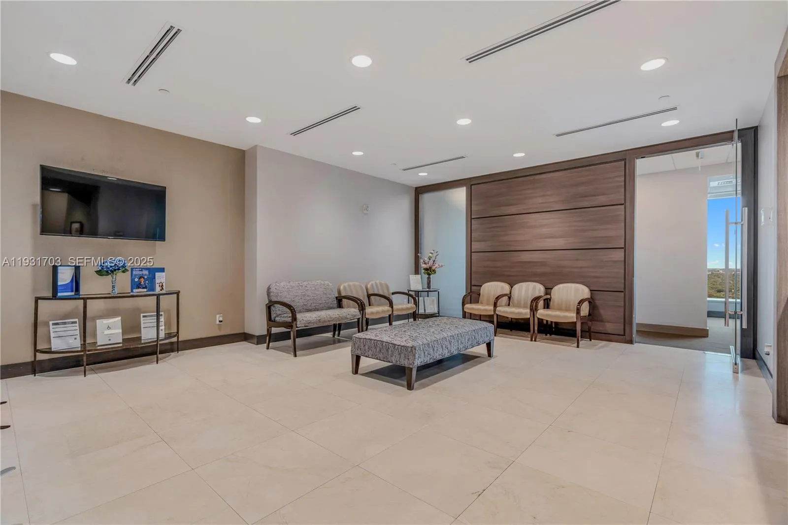 8950 SW 74th Ct # 2001, Miami FL 33156